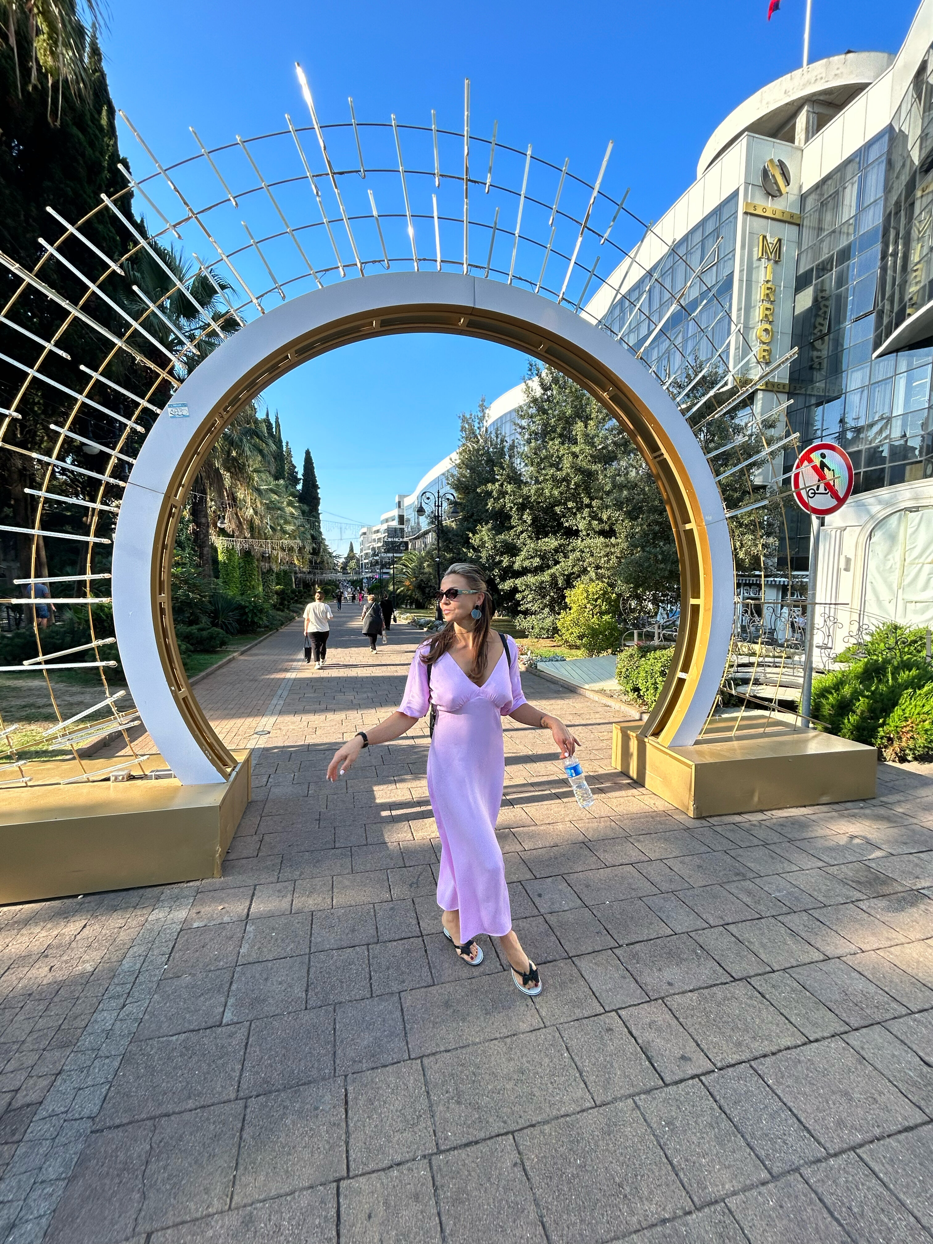 Фото South Mirror Residence