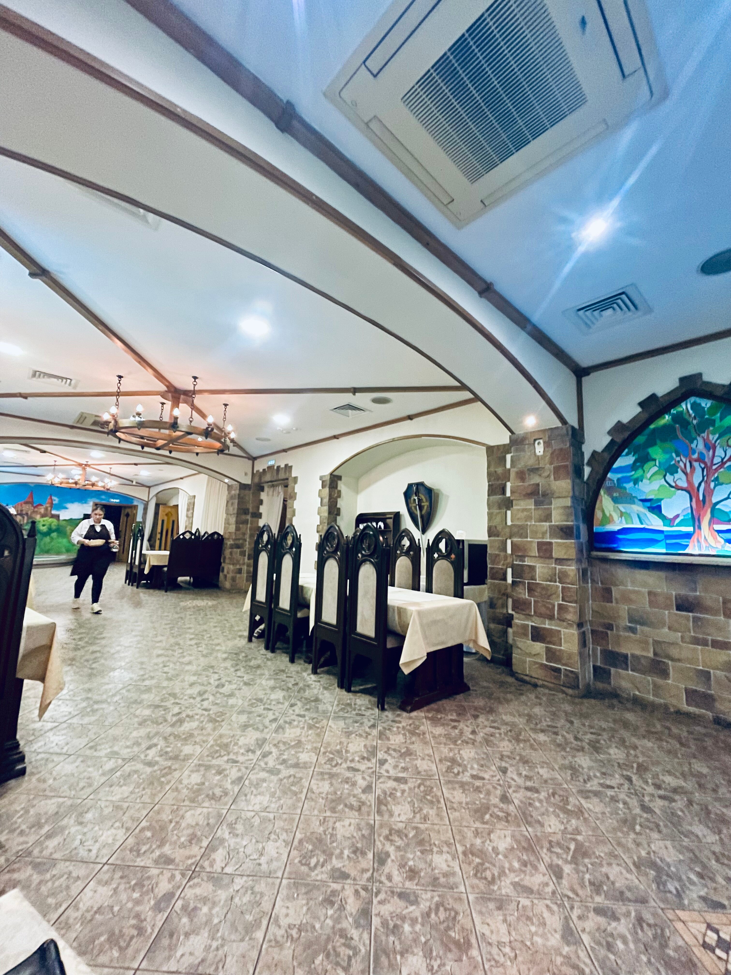 Фото Камелот