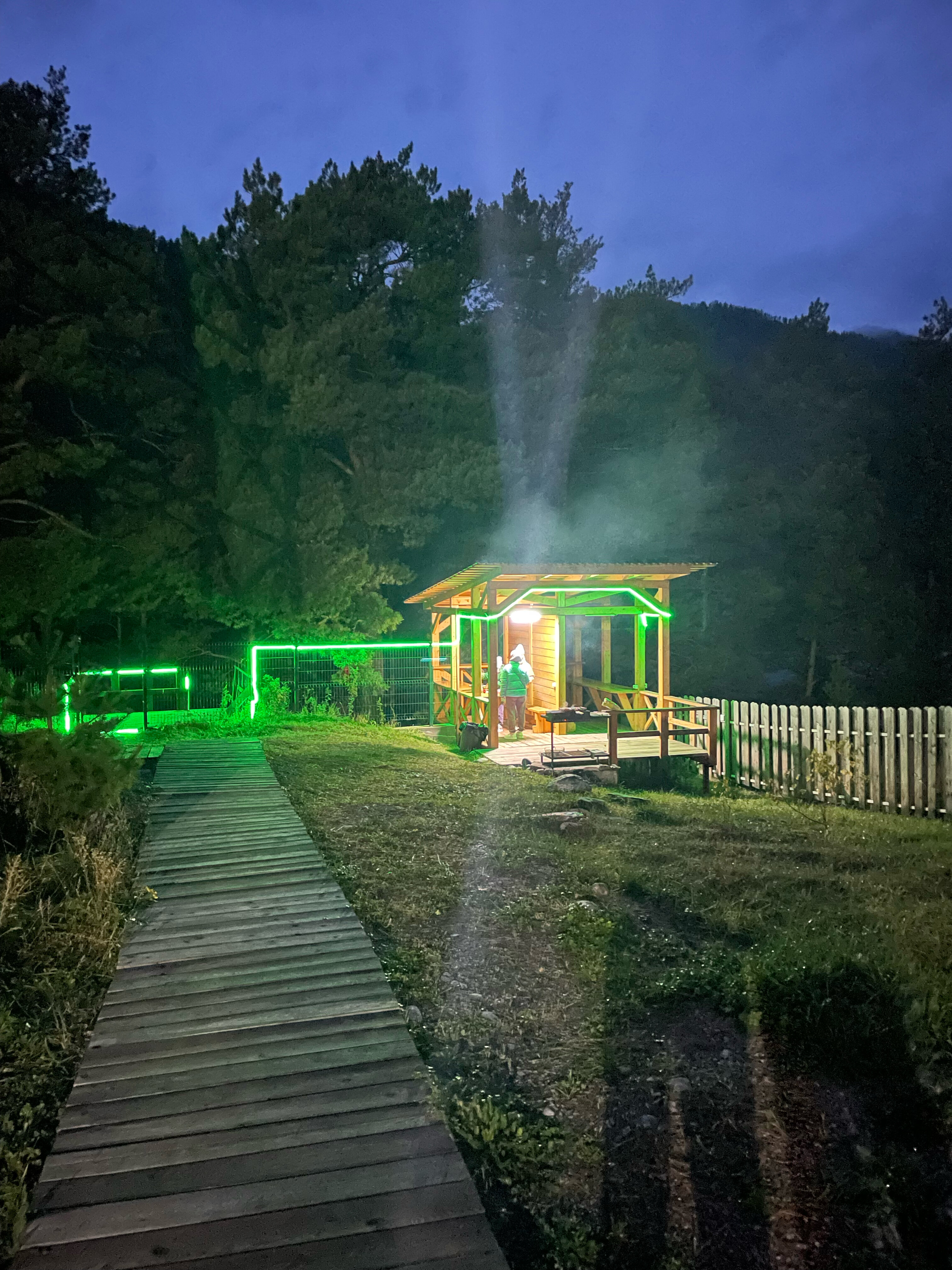 Фото Дом у реки