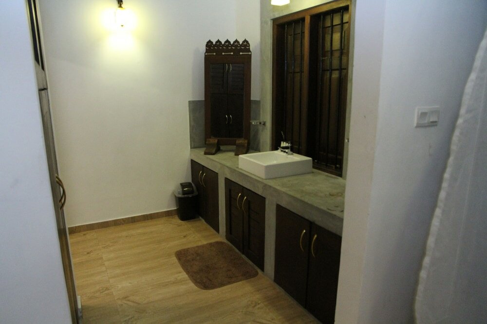 Фото Villa Tangalle Lagoon