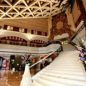 Гостиница Tianijn Jinhuang Real Estate Golden Ocean Hotel