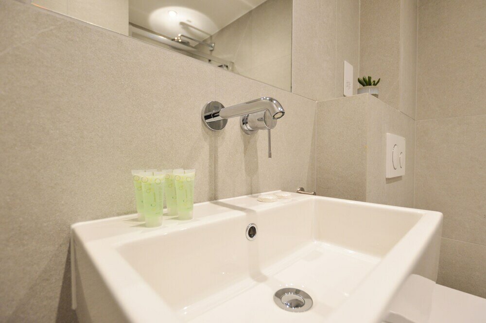 Фото Earls Court West Serviced Apartments