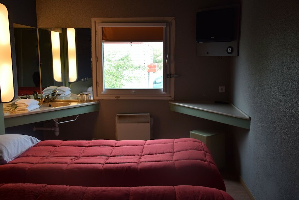 Фото Ibis Budget Villeneuve Le Roi