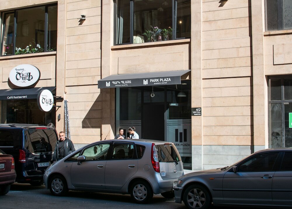 Фото Downtown Suites Yerevan