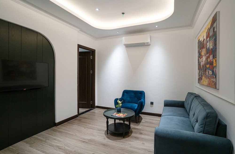 Фото Paradise Suites Nguyen Khuyen