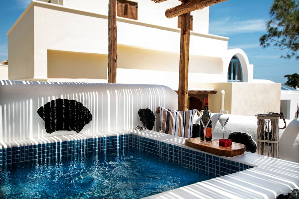 Фото Asera Suites Near Kamari Beach