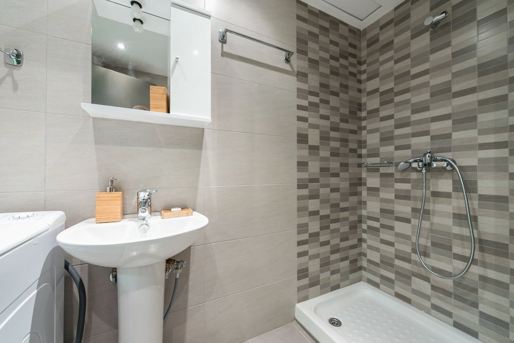 Фото Athens Welcome Suites Apartments