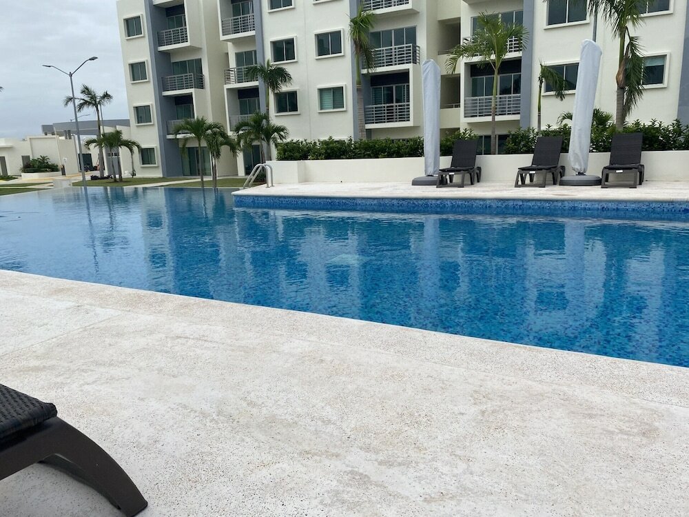 Фото Long Island Madison R14