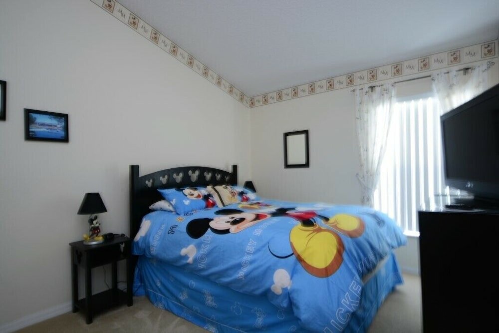 Фото 4726 4-bedroom Pool Home, cumbrian Lakes Kissimmee