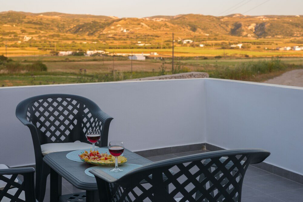 Фото Little House On The Prairie