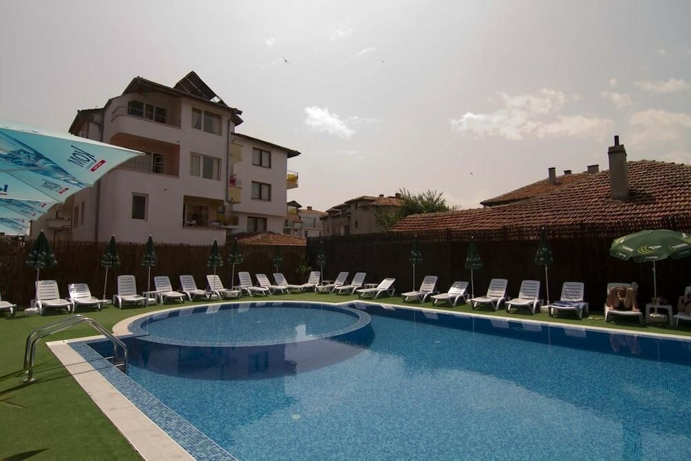 Фото Salena Plaza Hotel