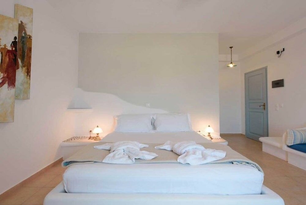 Фото Tania Milos