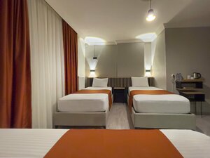 Neptune Inn (Kırklareli, Kirklareli Merkez District, İstasyon Mah., 1141. Sok.), hotel