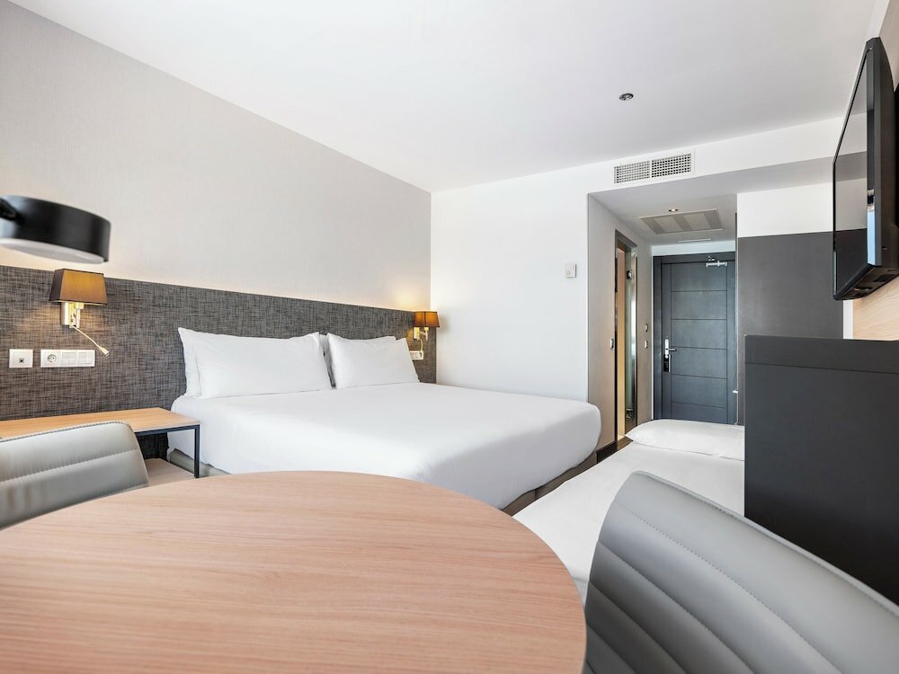 Фото Hotel Cádiz Paseo del Mar Affiliated by Meliá