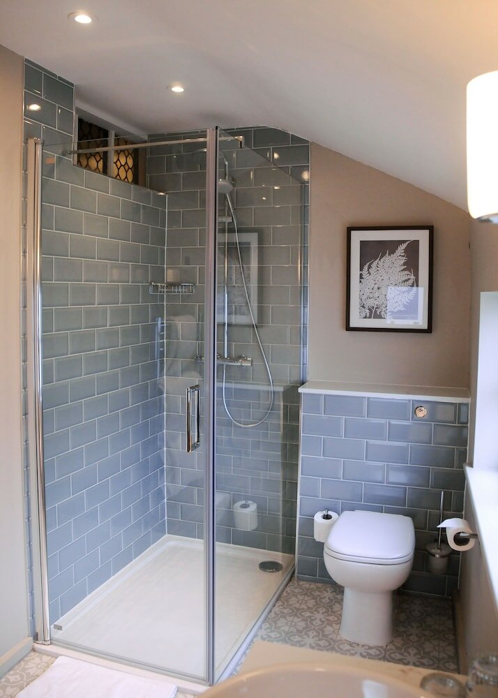 Фото The Lion at Malpas