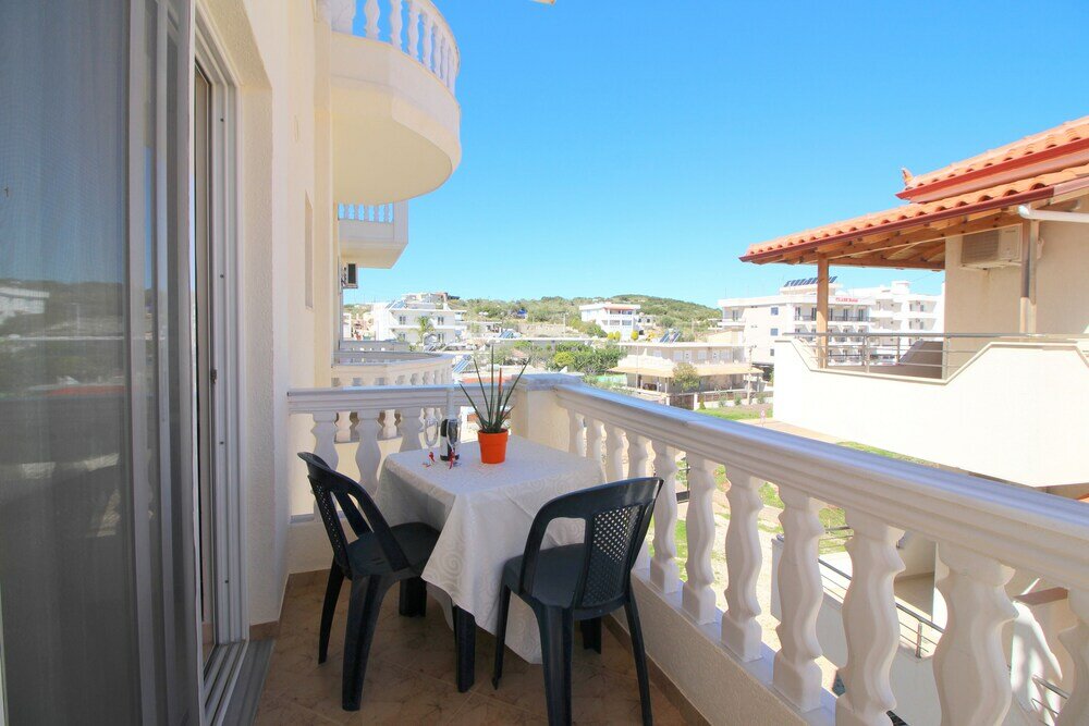 Фото Centrum Hotel