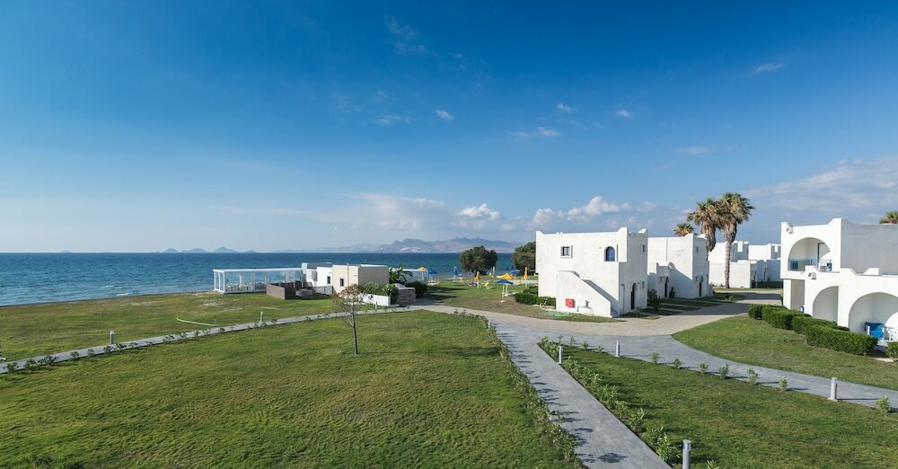 Фото Aeolos Beach Hotel