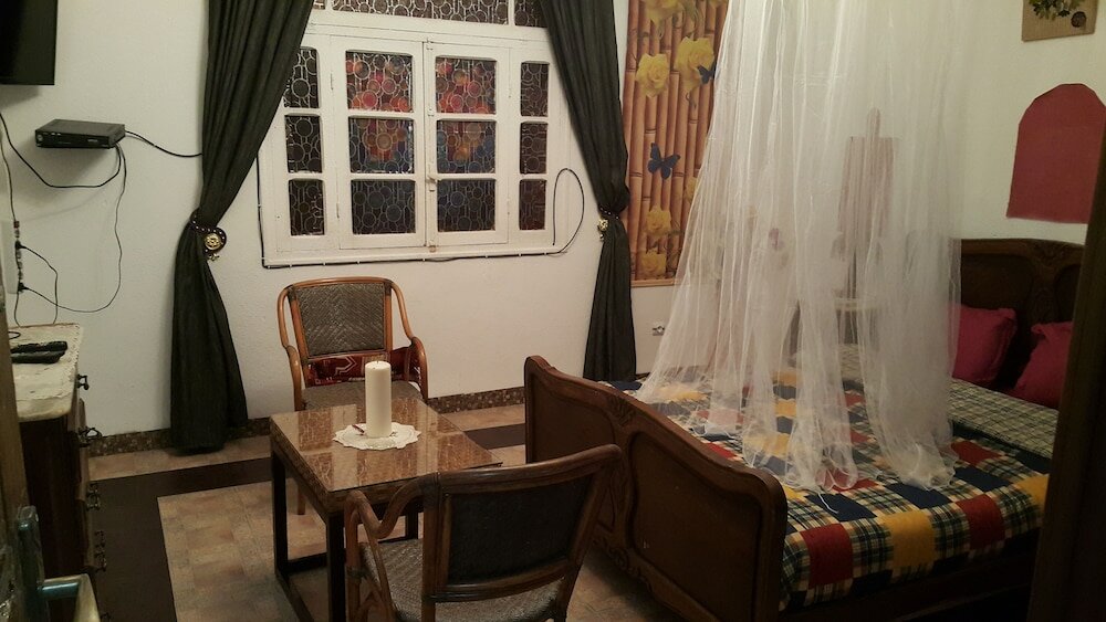 Фото Goldenroom Elbiar