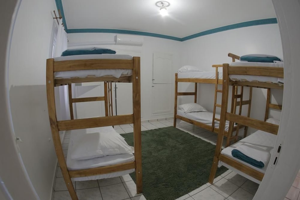 Фото Pousada e Hostel Aqui