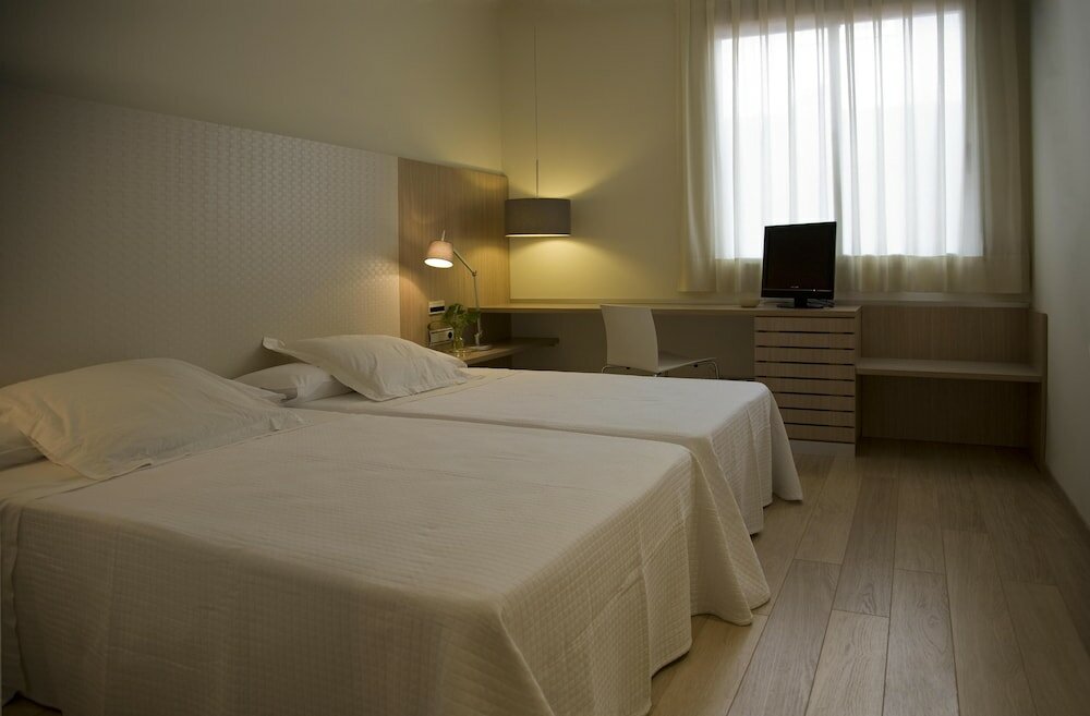 Фото Checkin Valencia Ciscar