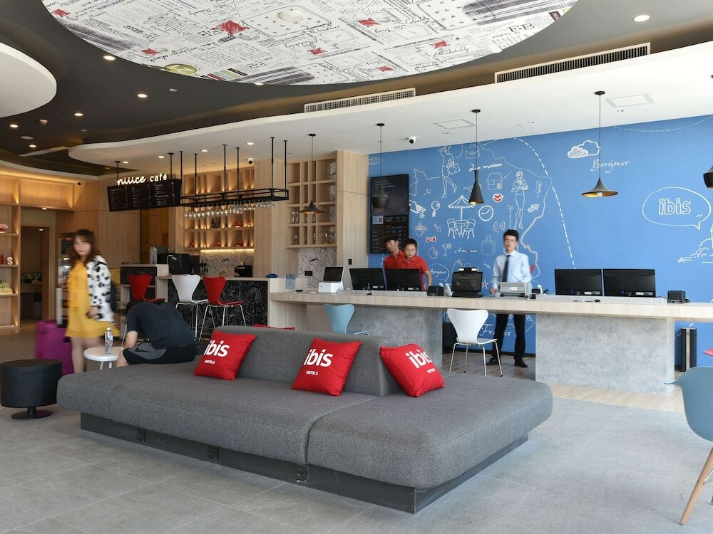 Фото Ibis Lanzhou Train Station