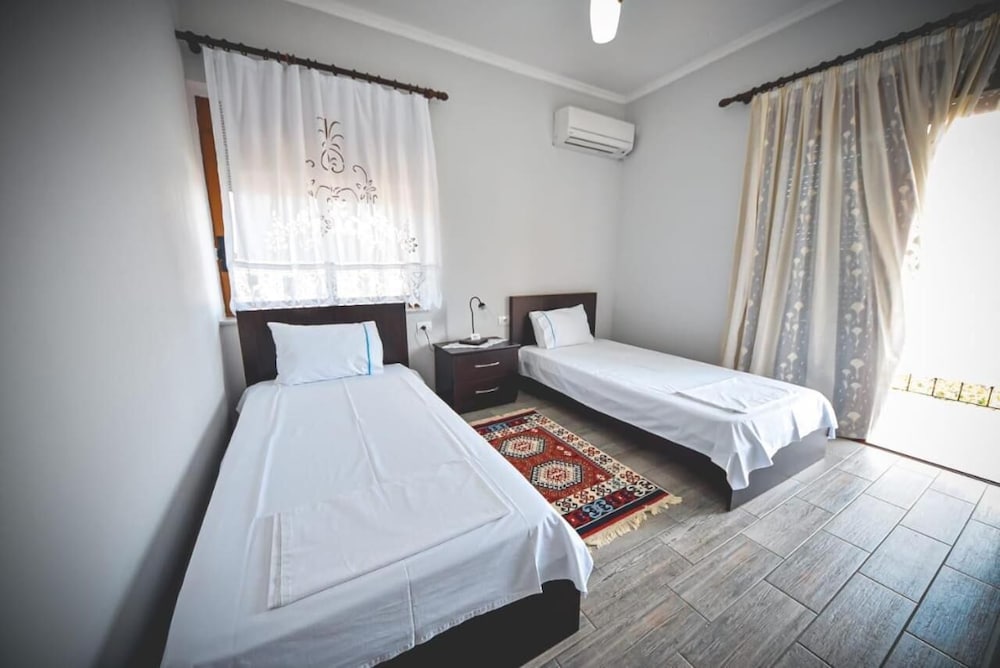 Фото Hotel Palorto