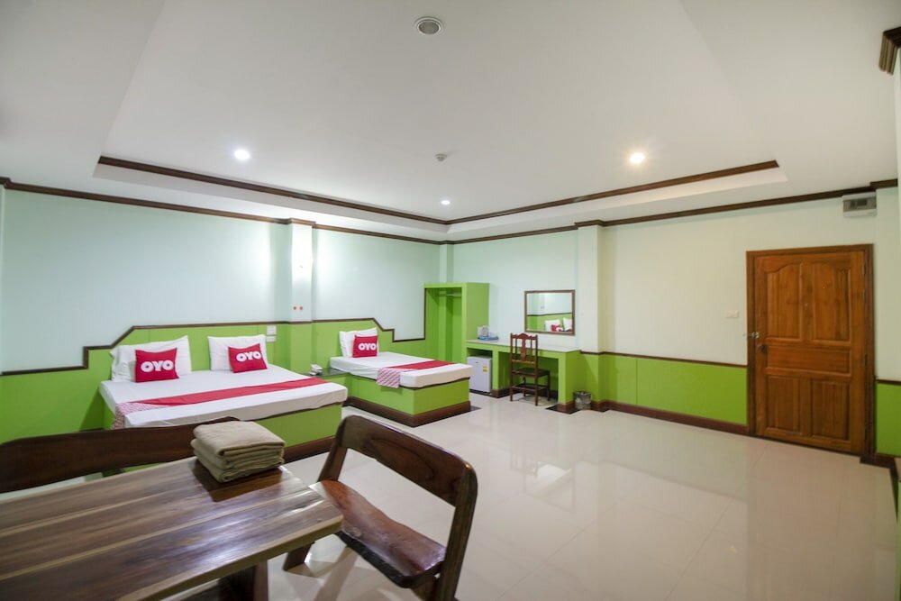 Фото Oyo 75334 Train Hotel