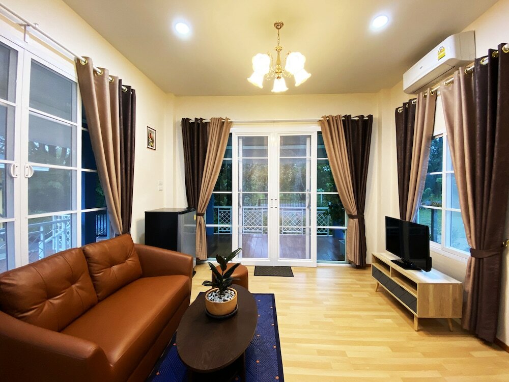 Фото Jardin Residence Pakchong