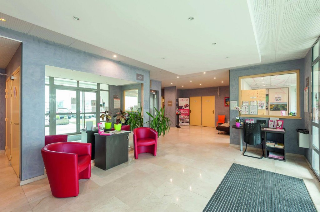 Фото Appart'City Bourg EN Bresse