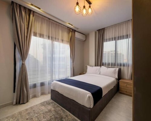 Гостиница Travelholic Residence Golden Gates в Каире