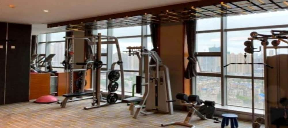 Фото Golden Tulip Wuhan Wangjiawan