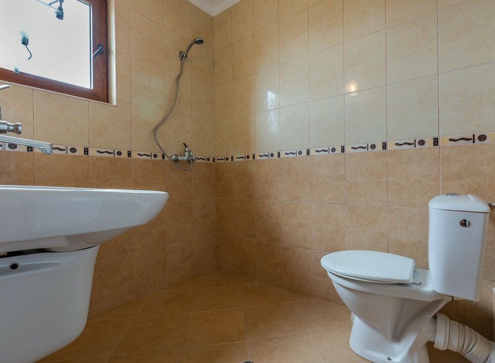 Фото Classic Double Room in Dafinka Guest House