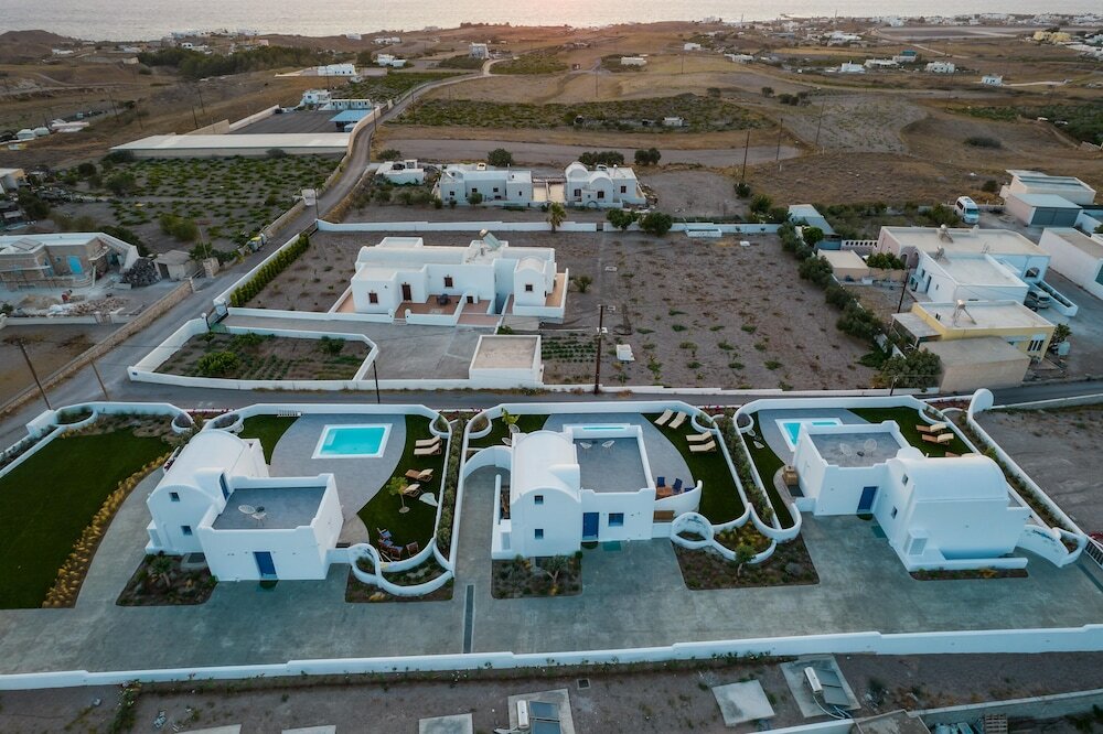 Фото Kyklos luxury Villas with private pool