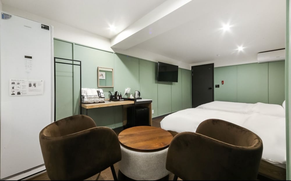 Фото Gray 194 Hotel