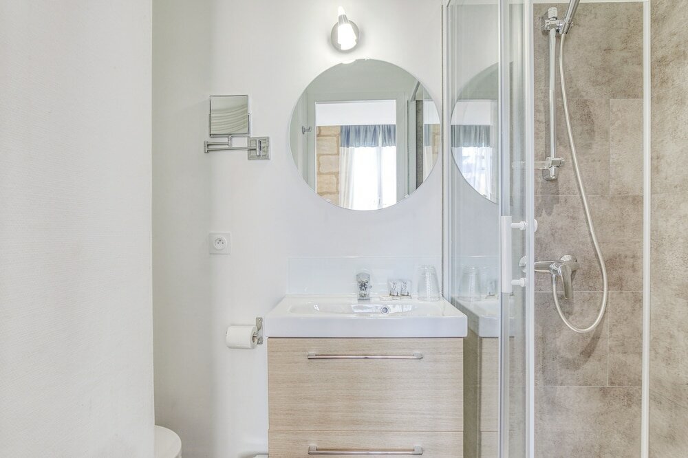 Фото Hotel des Voyageurs