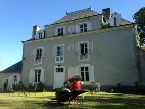 Гостиница Le Petit Plessis в Ле-Мане