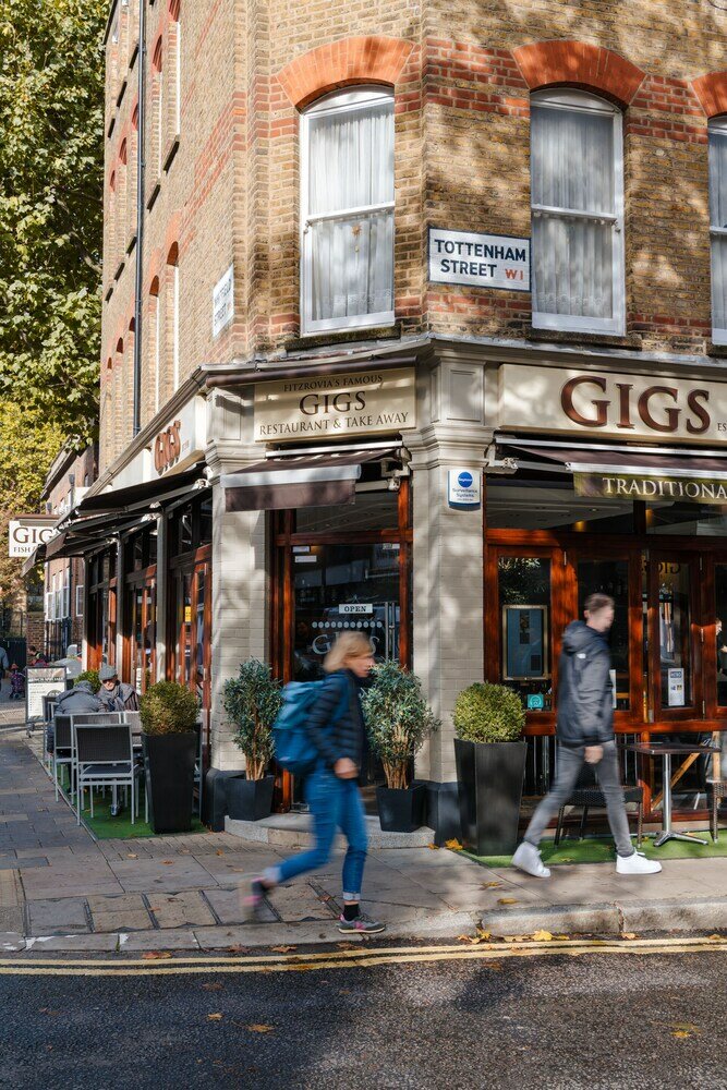 Фото Sonder The Bard