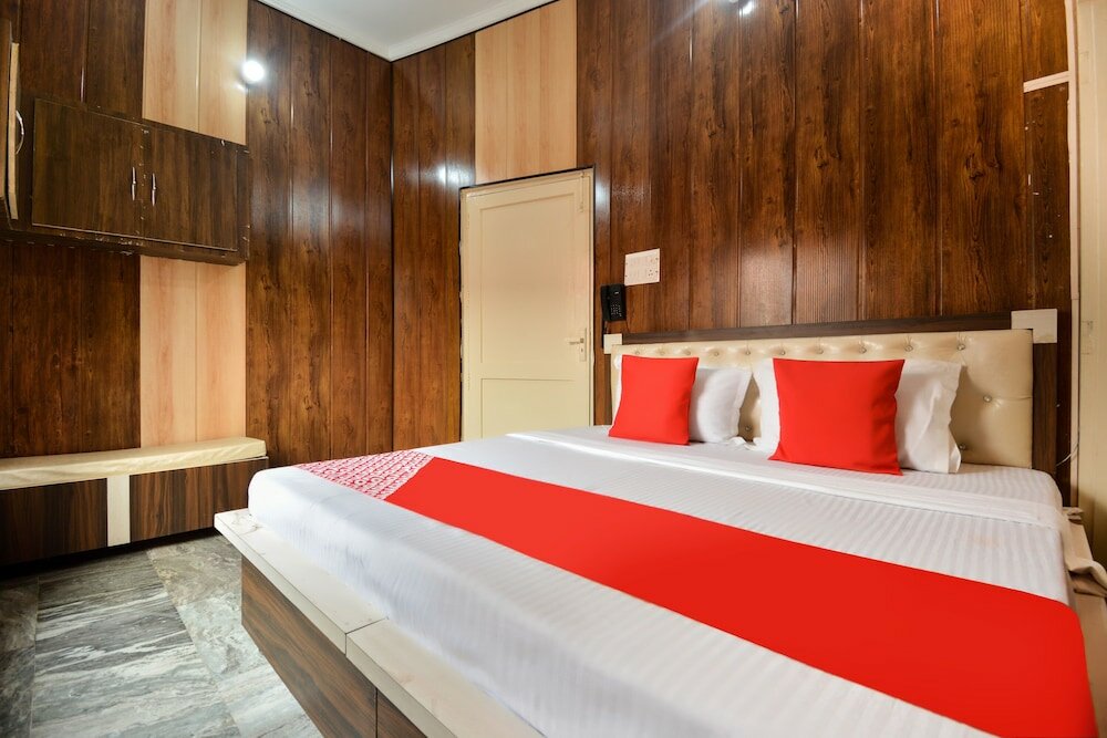 Фото Oyo 42893 Siali Residency