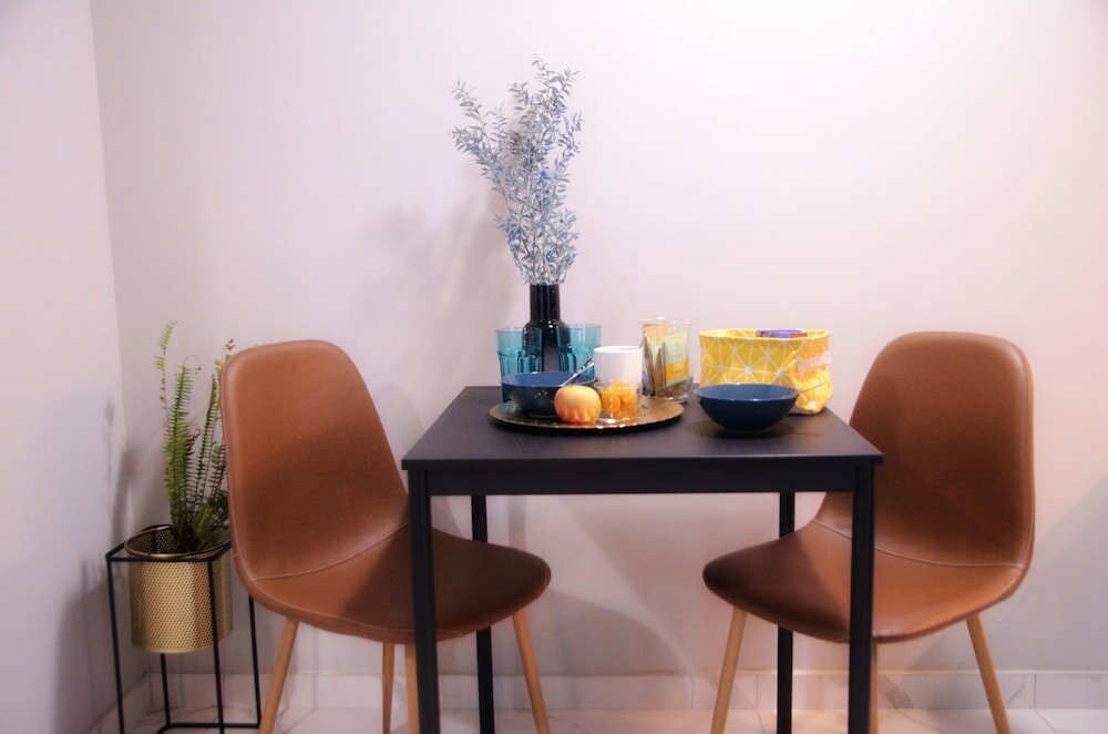 Фото Black Onyx Comfort Suites