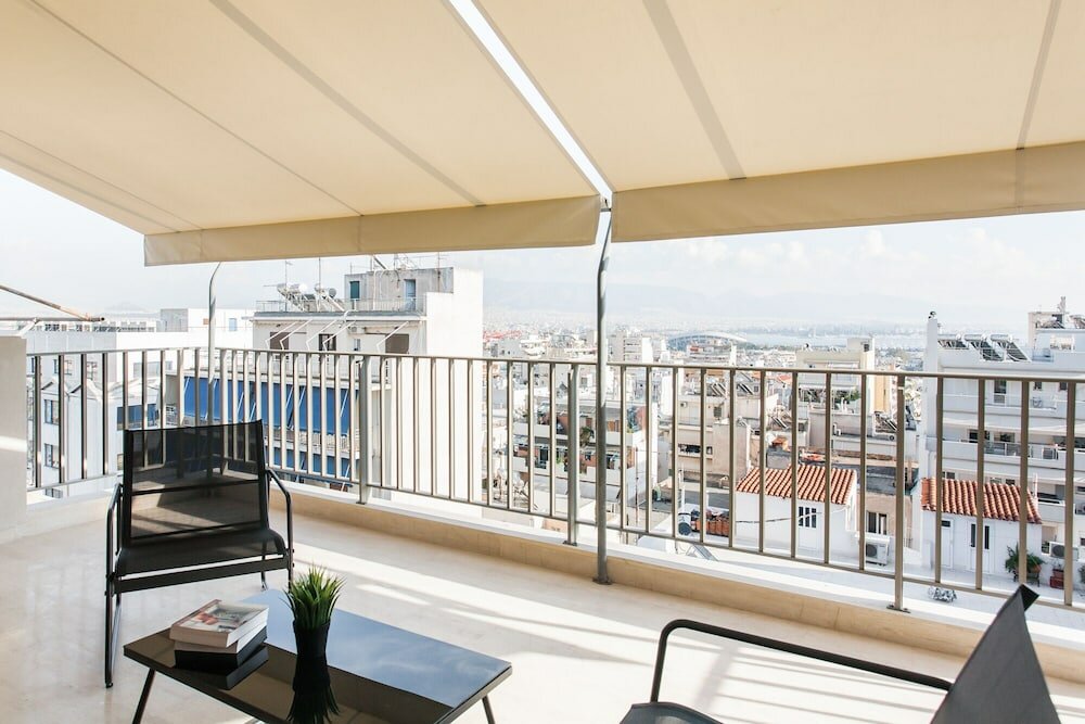 Фото Wyz Piraeus