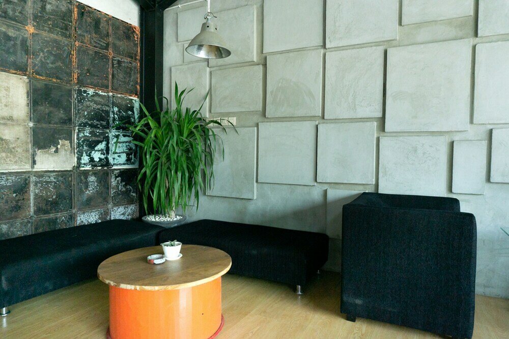 Фото RedDoorz near Alun Alun Madiun