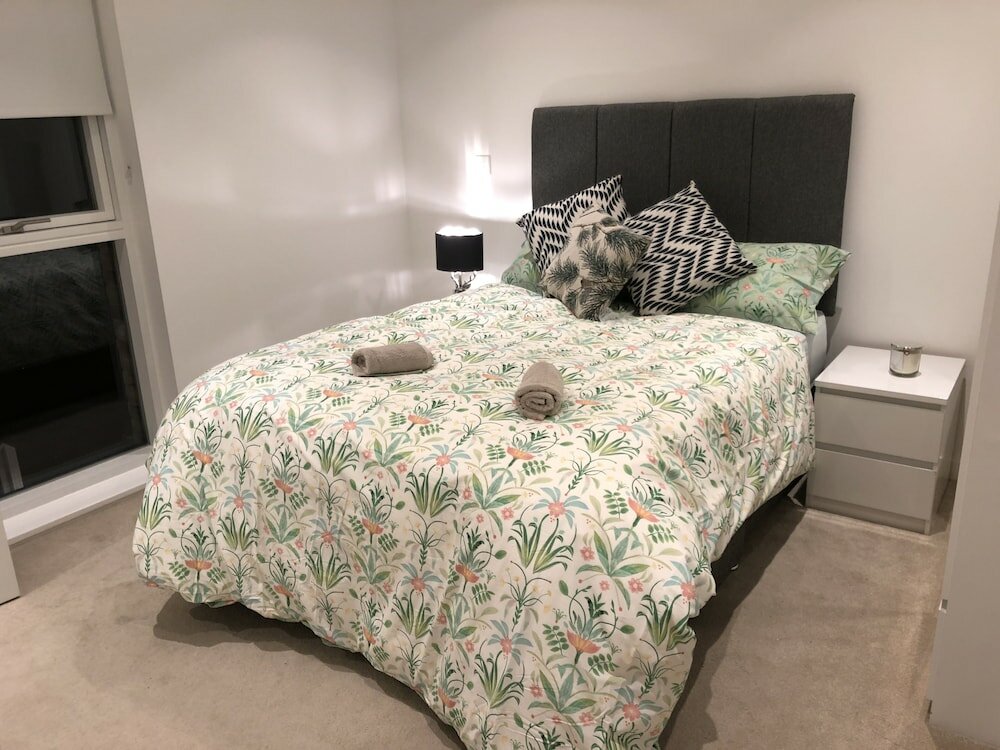 Фото Luxury 2 Bed 2 Bath Apartments next to kings cross