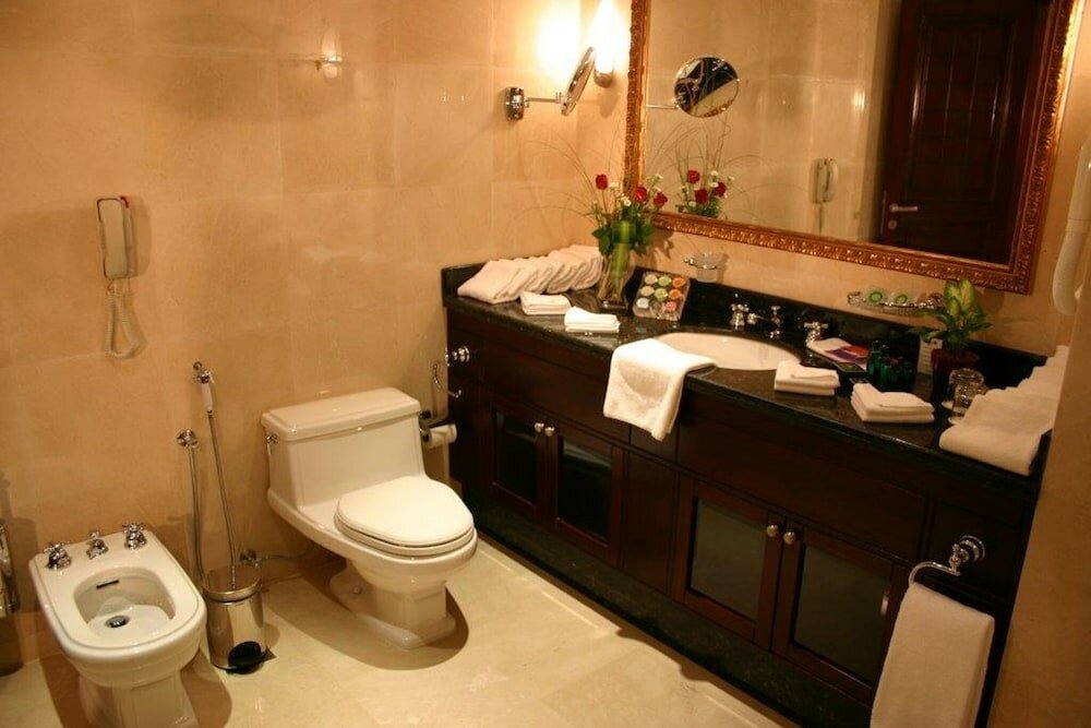 Фото Amjad Royal Suites Hotel Jeddah