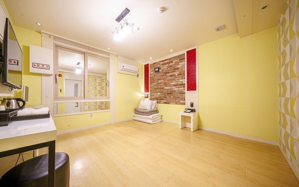 Фото Yeosu Hotel Chocolate