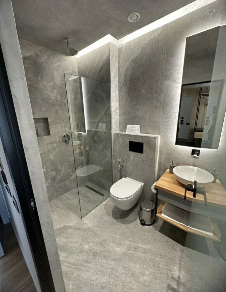 Фото Azura Hotel