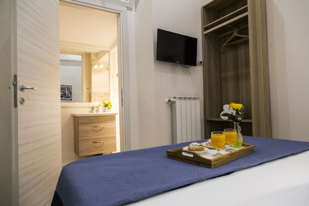 Фото Bed And Breakfast Port Inn