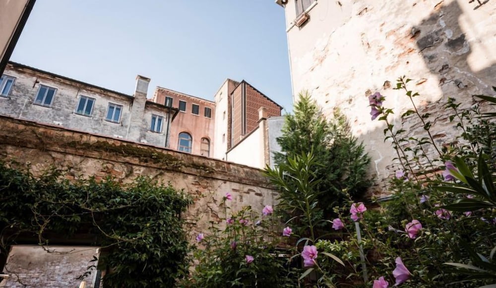 Фото Mysweetplace - Fondamenta Moro Apartment