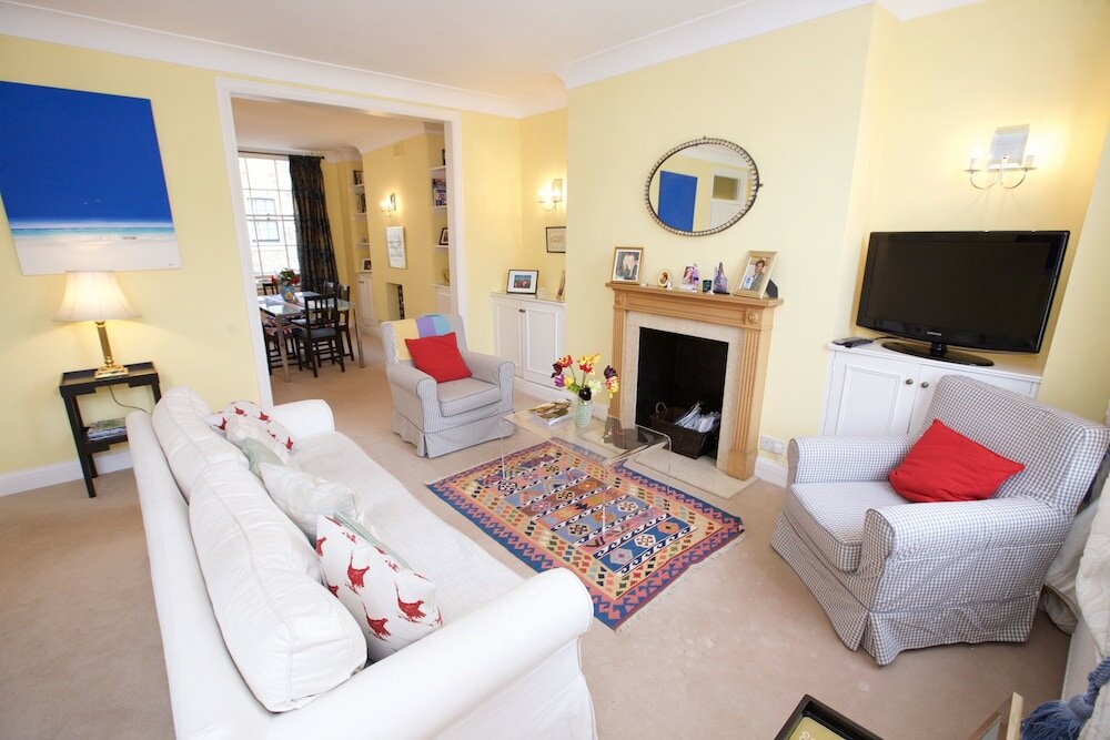 Фото Altido Luxurious 2br flat in Pimlico, near Warwick sq