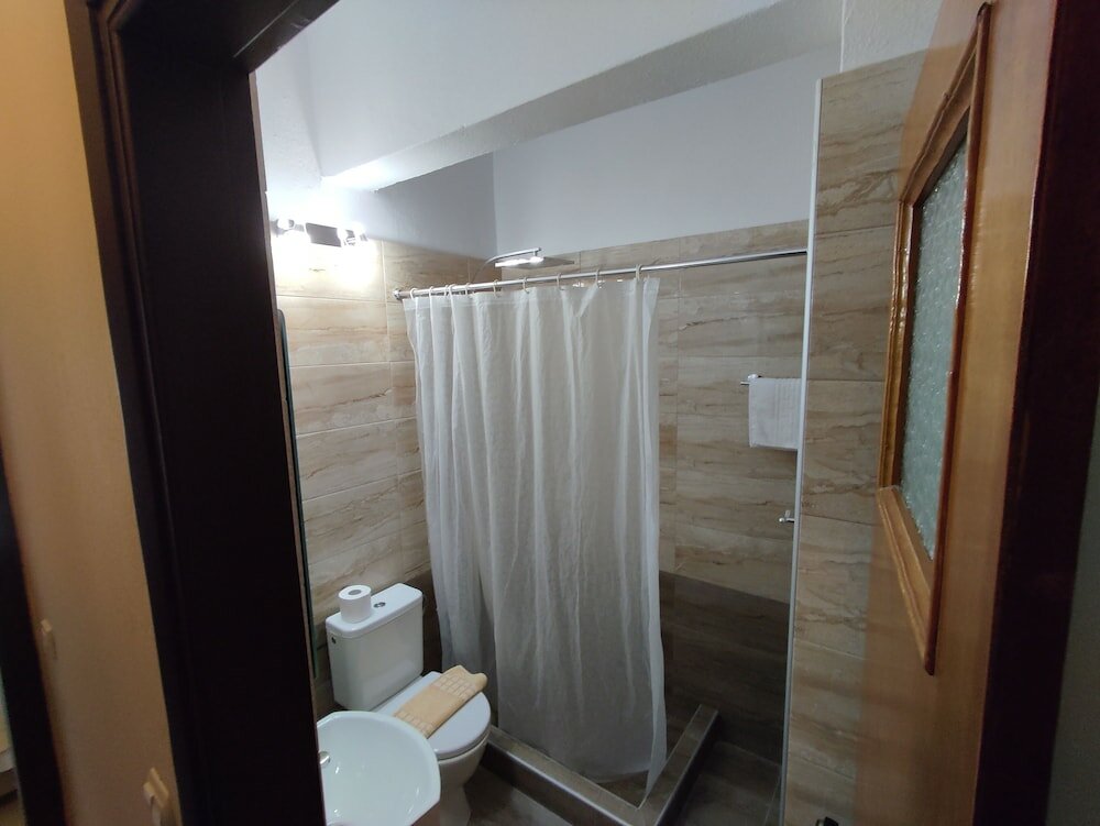 Фото Spartacus House