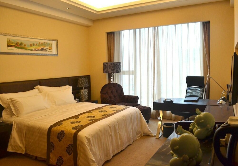 Фото Days Hotel & Suites by Wyndham Hengan Chongqing